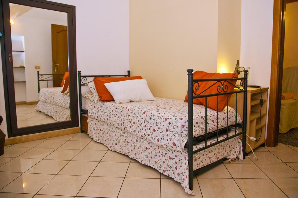 B&B Garibaldi Catania-Fontanarossai nemzetközi repülőtér Kültér fotó