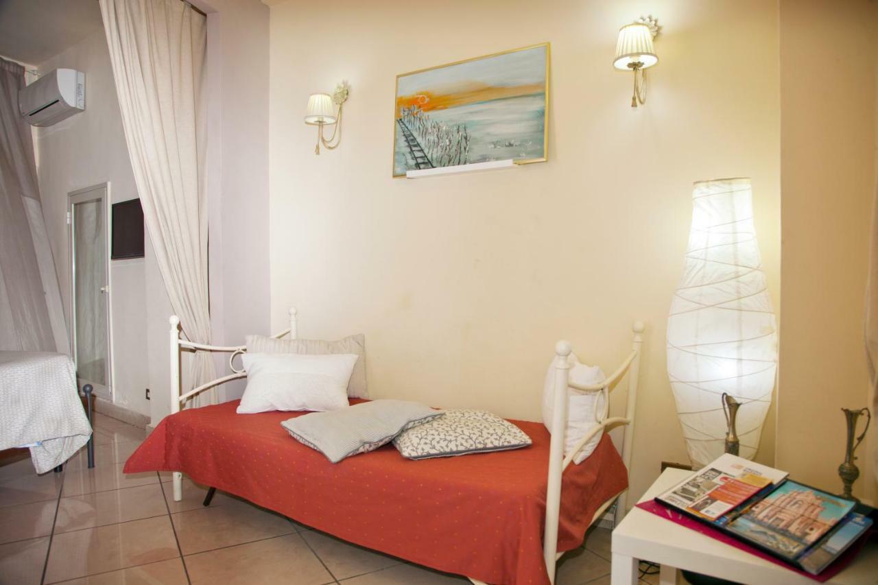 B&B Garibaldi Catania-Fontanarossai nemzetközi repülőtér Kültér fotó